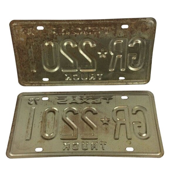 Vintage 1973 Texas Truck License Plates Set GR-2201 Collectible Garage Decor - Picture 2 of 2